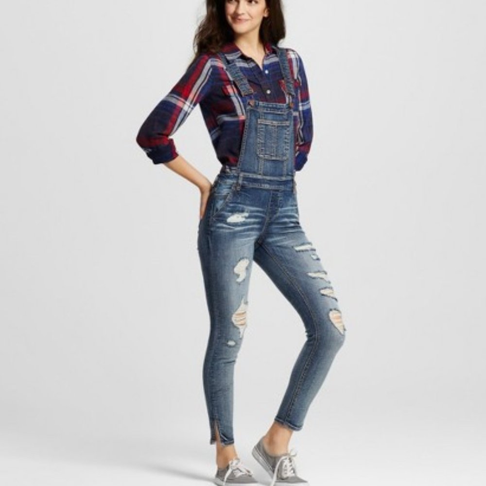 Blizzard Blue Distressed/Destroyed Overalls - Picture 2 of 15